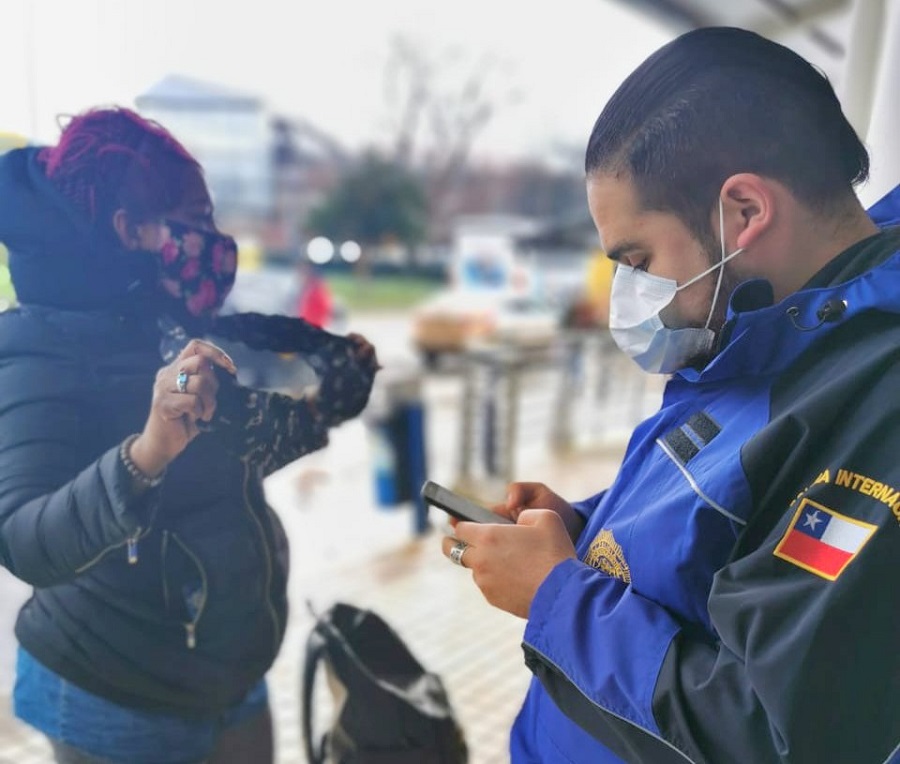 PDI fiscalizó cumplimiento de la Ley de extranjería en Valdivia Somos