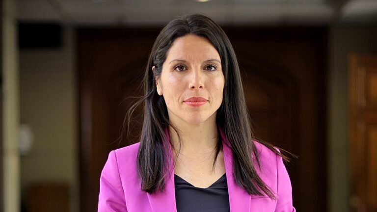 Senadora María José Gatica alerta sobre cifras de cáncer de mama e insta a la prevención temprana