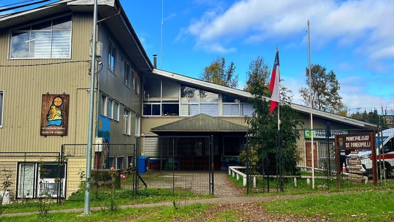 Contraloría detecta irregularidades por más de $500 millones en municipio de Panguipulli y Cormupa