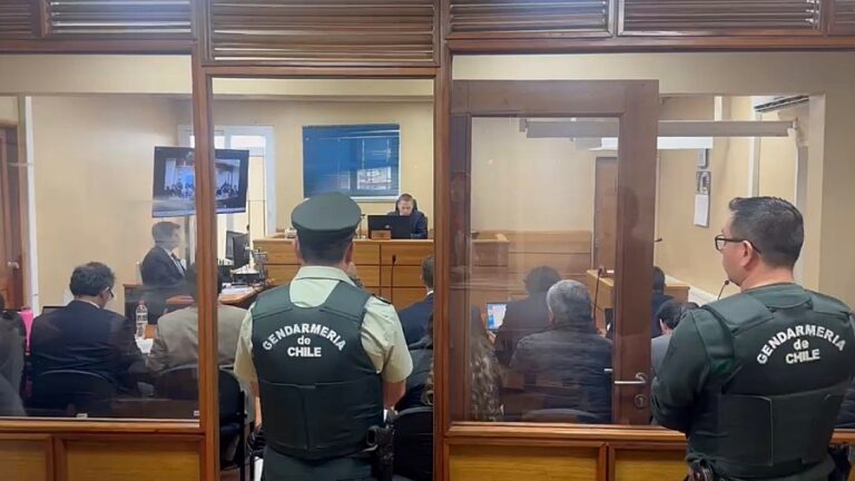 Cohecho y lavado de activos: Alcalde de Río Bueno y contratista quedan en prisión preventiva