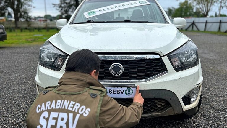 SEBV Los Ríos recupera camioneta robada en Máfil